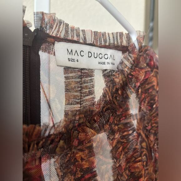 FLORAL PRINT LONG
FLARE SLEEVE MESH A-LINE DRESS size 4 NWOT - Picture 4 of 7